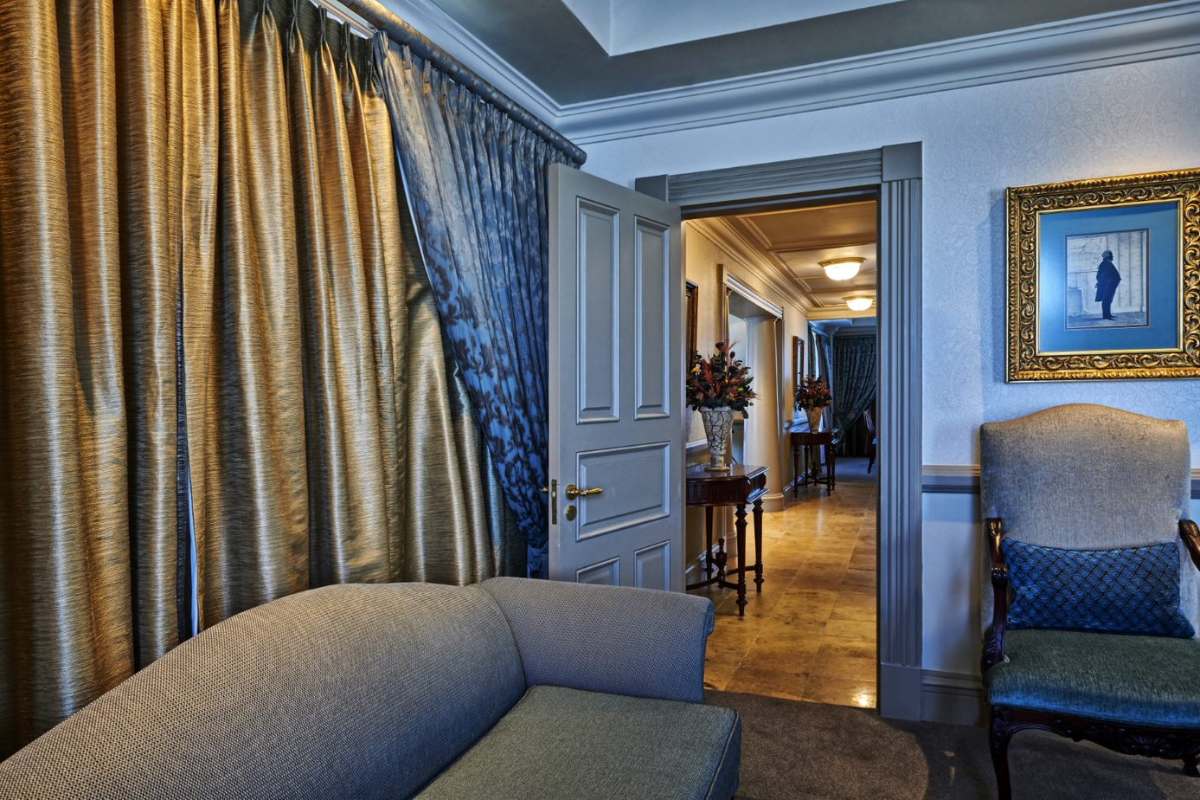 Graceland Luxury Suite Entrance