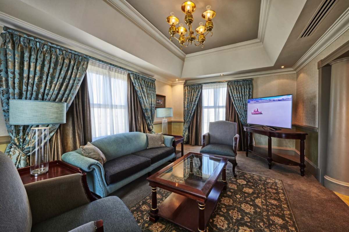 Graceland Luxury Suite Tasteful Sitting Room